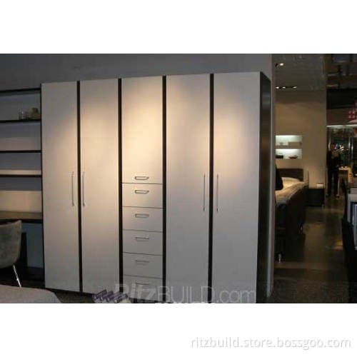 Wardrobe Furniture High Gloss Lacquer Finish Wardrobe Furniture